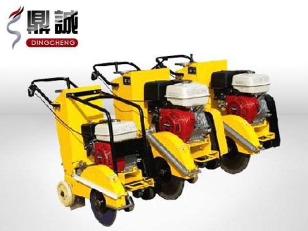 點(diǎn)擊查看詳細(xì)信息<br>標(biāo)題：路面切割機(jī) 閱讀次數(shù)：6700