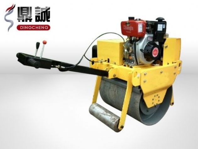 點(diǎn)擊查看詳細(xì)信息<br>標(biāo)題：重型手扶式單鋼輪壓路機(jī) 閱讀次數(shù)：13730