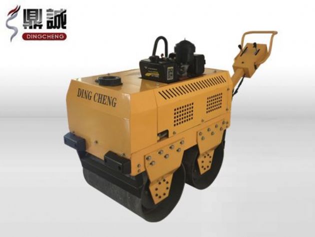 點(diǎn)擊查看詳細(xì)信息<br>標(biāo)題：DC-30C高配手扶式壓路機(jī) 閱讀次數(shù)：13043