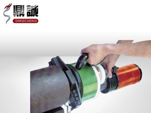 點(diǎn)擊查看詳細(xì)信息<br>標(biāo)題：Y型內(nèi)漲式管子坡口機(jī) 閱讀次數(shù)：4948