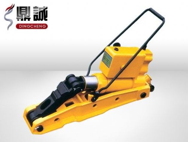 點擊查看詳細信息<br>標(biāo)題：液壓起撥道機 閱讀次數(shù)：4417